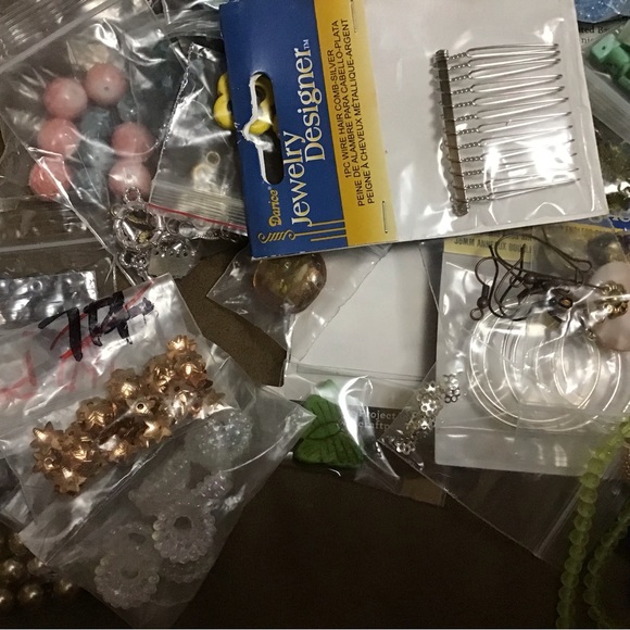 Mystery box … jewelry supplies .. I have so much  .... read - Picture 2 of 3